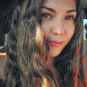 Meet your Posher, Taralynn